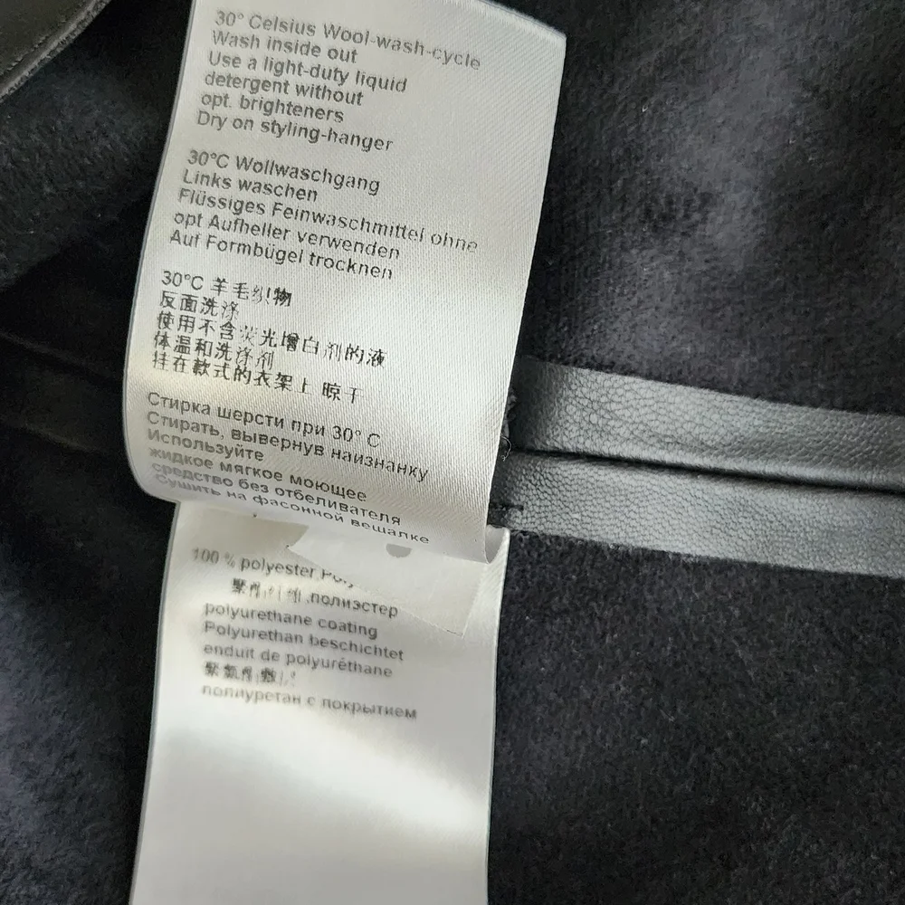 Marc Cain Black Leather Jacket - Picture 4 of 12